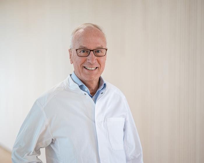 Porträt Dr. med. Hadruin Reeg