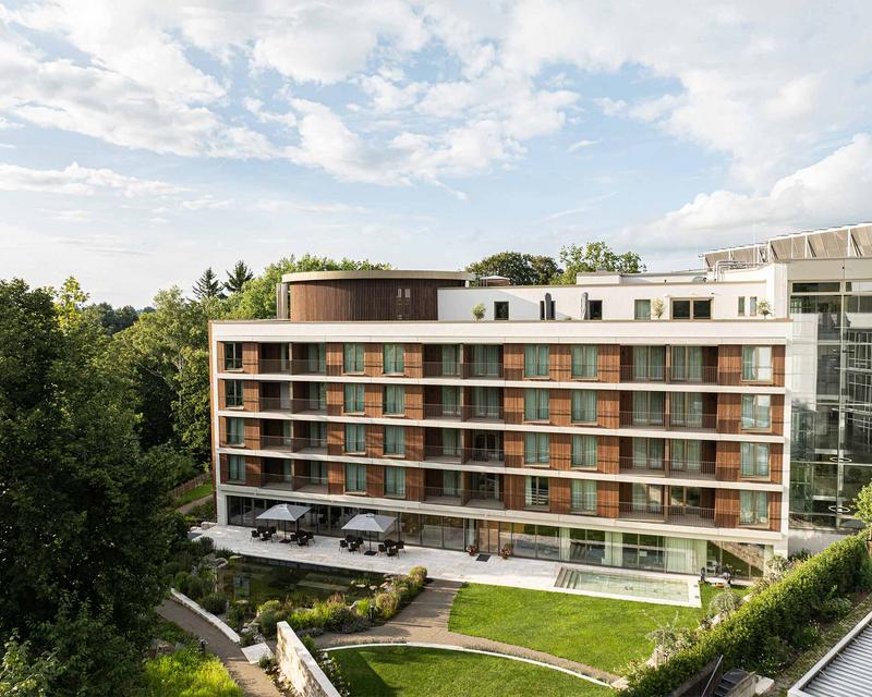 Außenansicht des Heigl Health Healing Resort